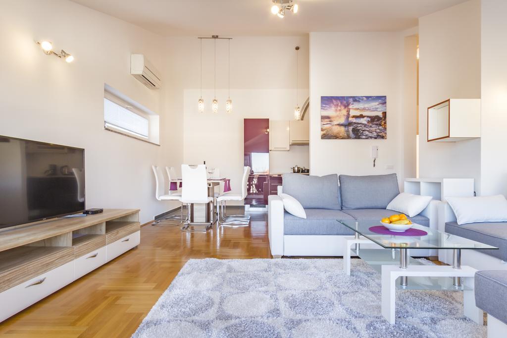 Villa Apartments Futura Vantacici Esterno foto