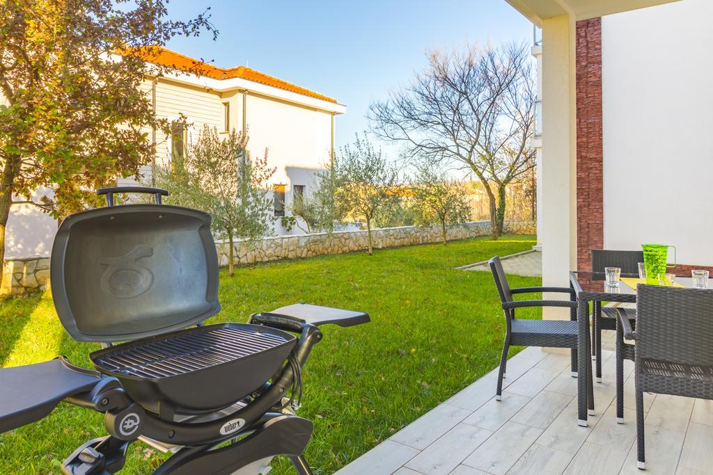 Villa Apartments Futura Vantacici Esterno foto